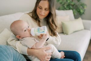 Choisir le bon biberon – écoutez votre bébé (et votre instinct)